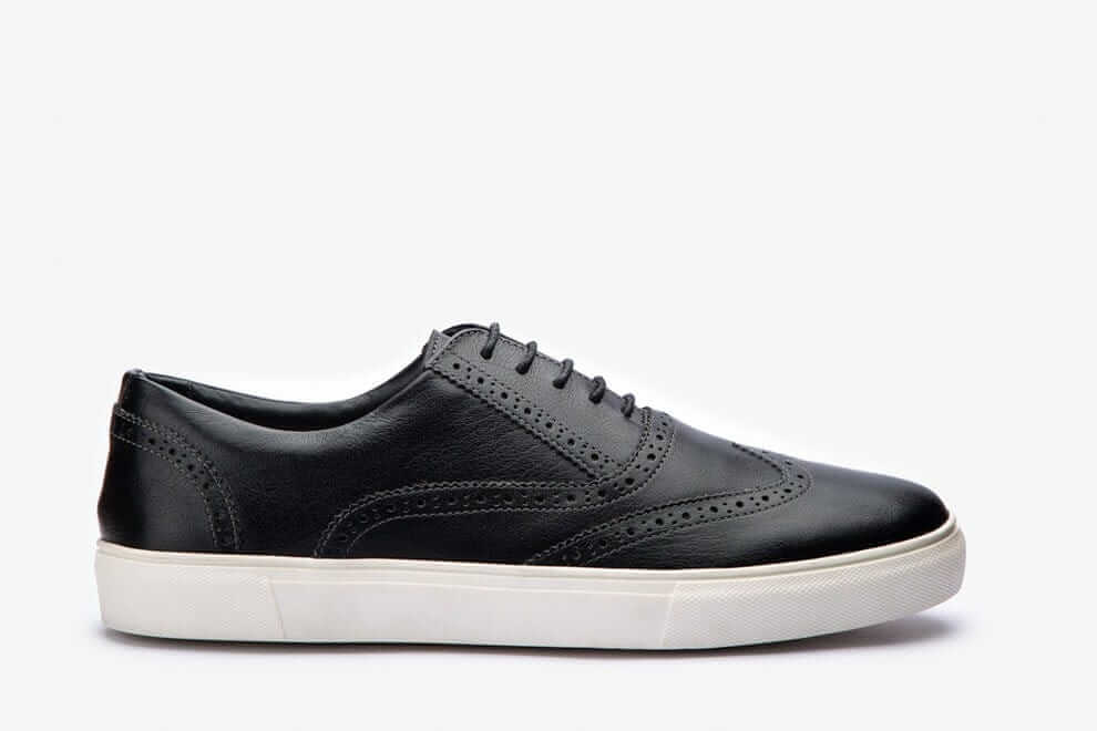Yest Black Lace-up  leather Sneakers