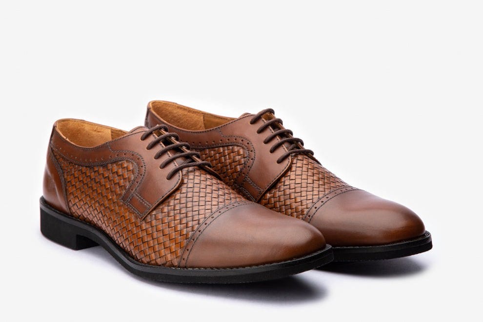 Qest Brown lace-up Derby leather shoe 